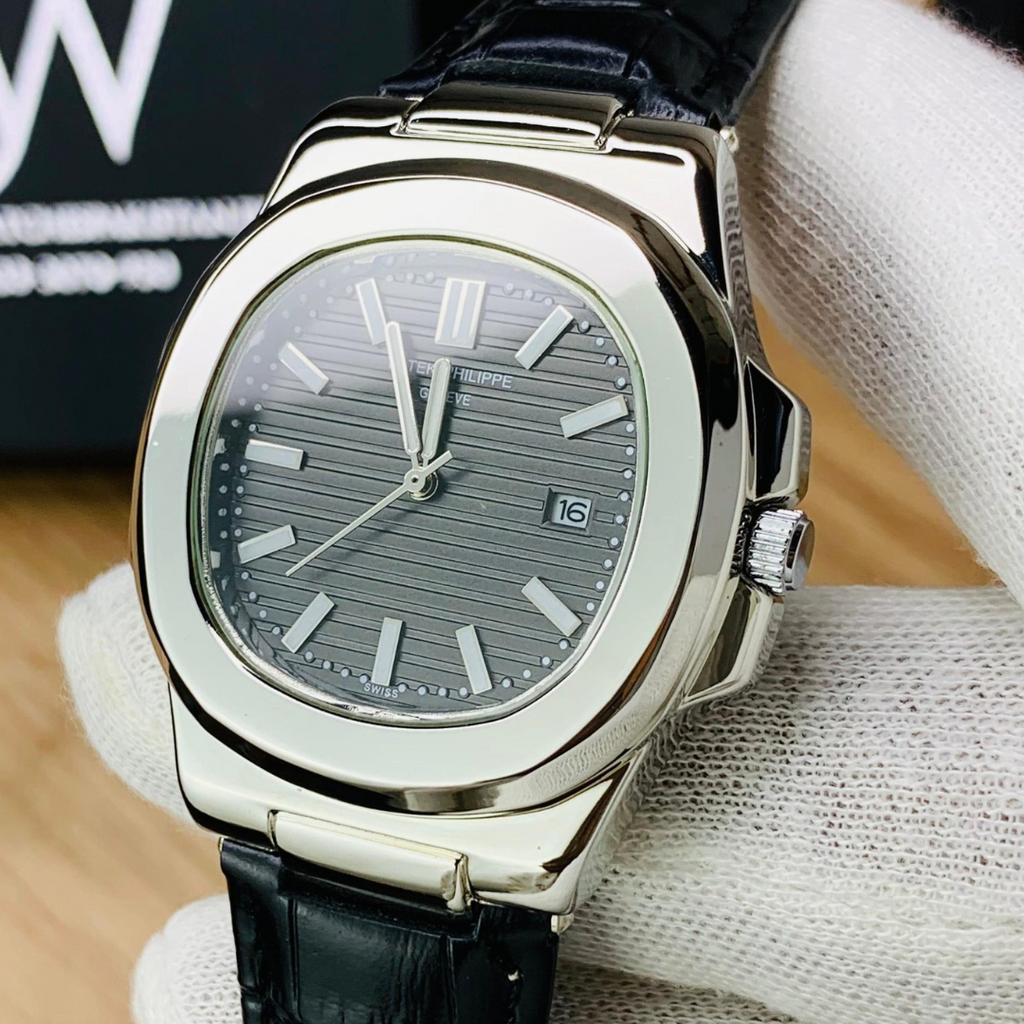 Patek Philippe Nautilus – Black Leather Strap